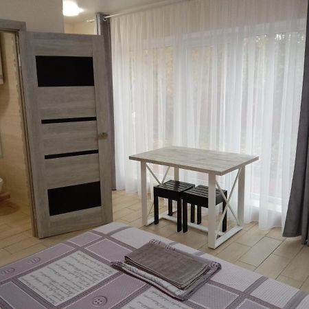 Однокімнатна 105 Apartment Khmelʼnytsʼkyy Bagian luar foto