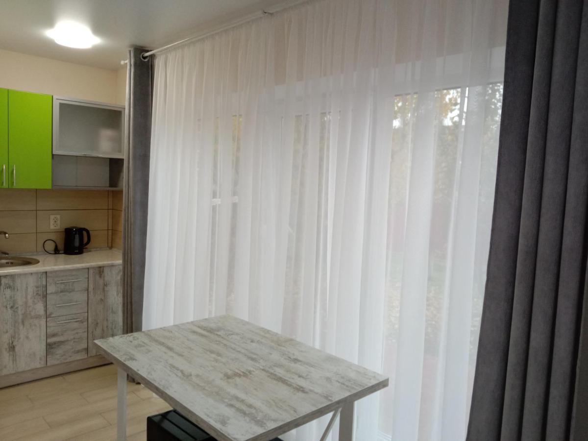Однокімнатна 105 Apartment Khmelʼnytsʼkyy Bagian luar foto